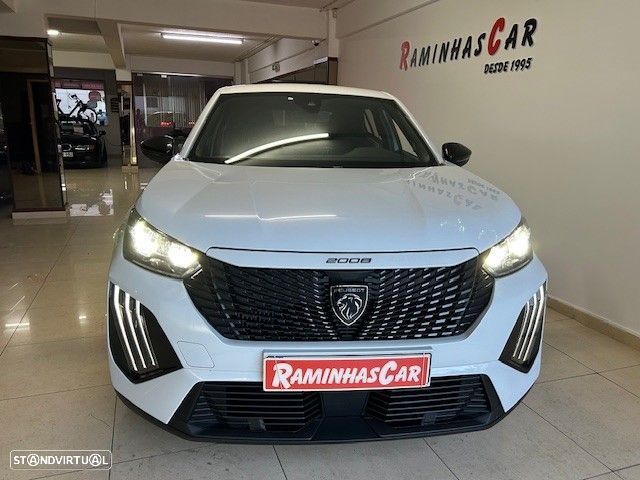 Peugeot 2008 1.2 PureTech Allure Pack - 3