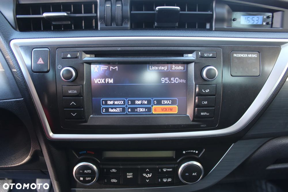 Toyota Auris 2.0 D-4D Comfort - 15