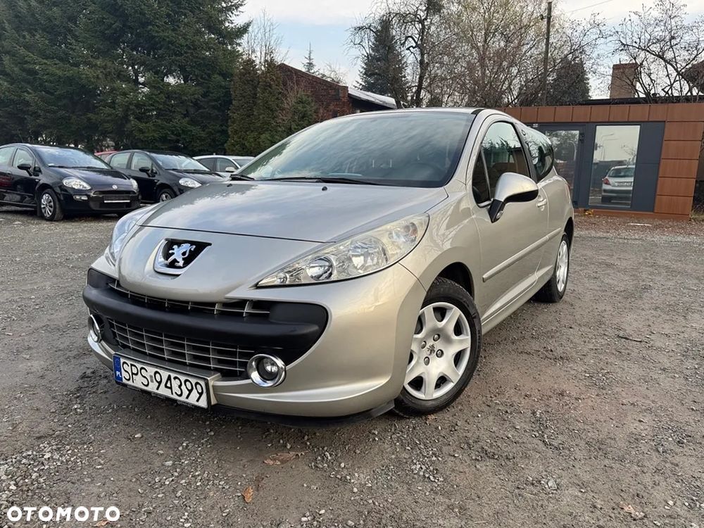 Peugeot 207 - 3