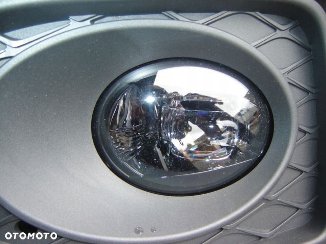 SEAT TARRACO ZDERZAK PRZÓD POD KOLOR LX6T - 6