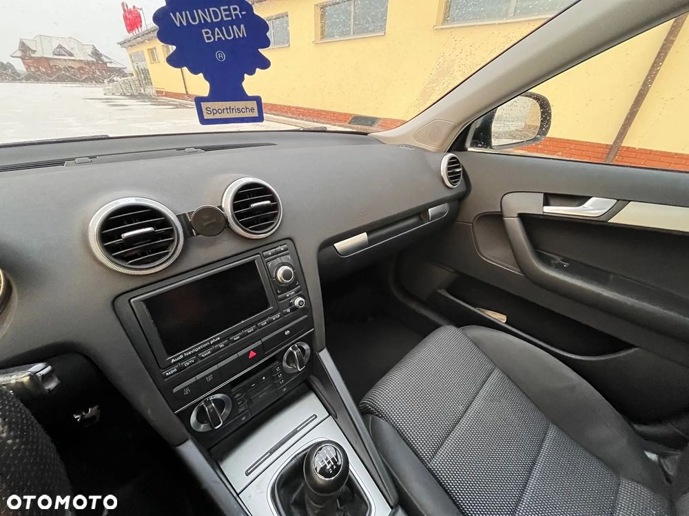 Audi A3 Sportback 2.0 TDI DPF Attraction - 18