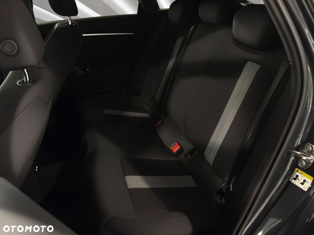 Audi A3 Sportback - 15