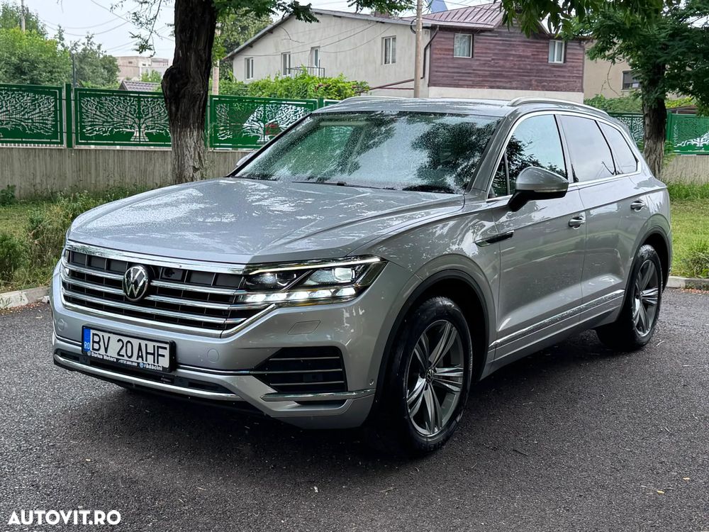 Volkswagen Touareg V6 TDI R-Style - 1