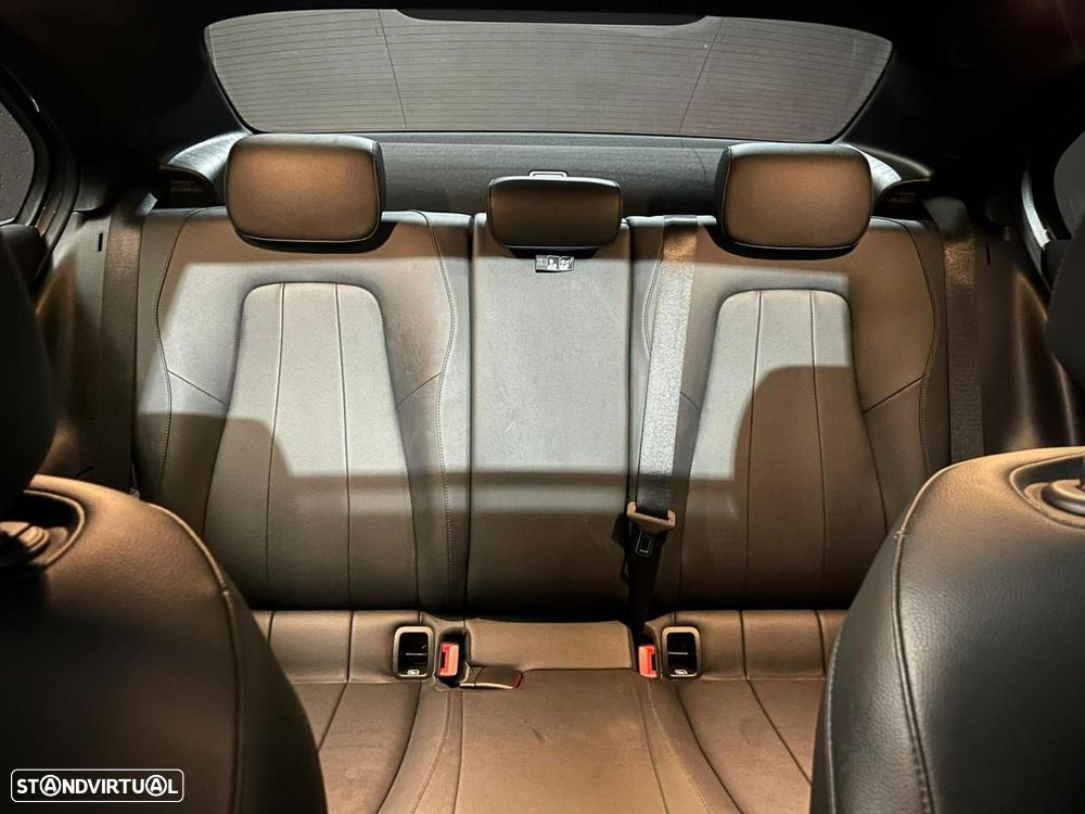 Mercedes-Benz A 250 Limousine - 12