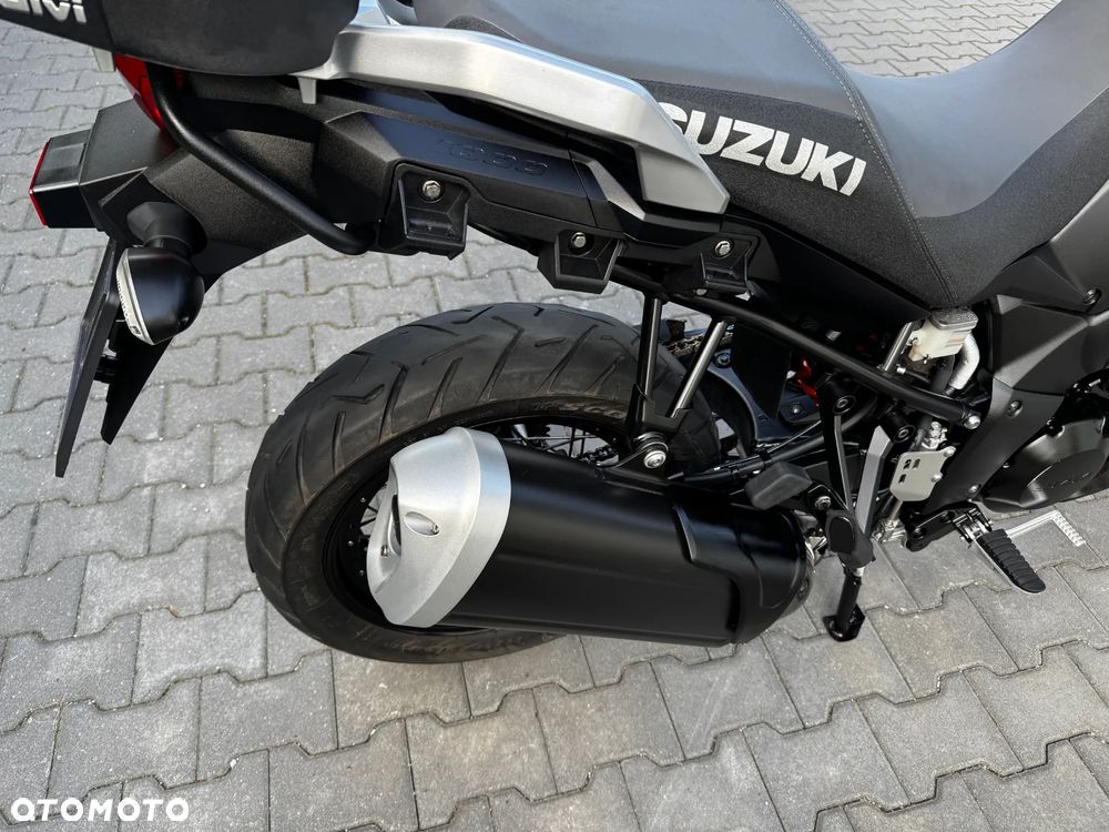Suzuki V-STROM - 15