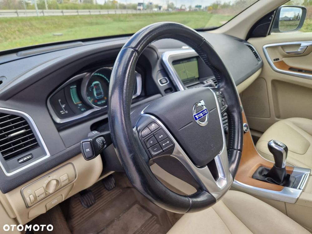 Volvo XC 60 D4 Drive-E Summum - 24