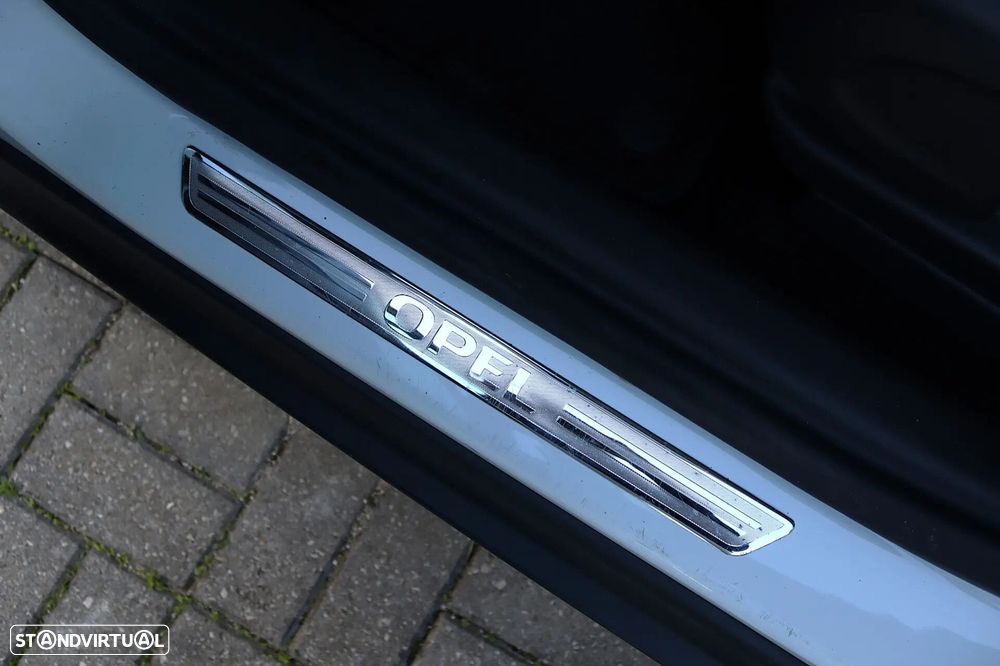 Opel Crossland X 1.2 T 120 Anos - 13