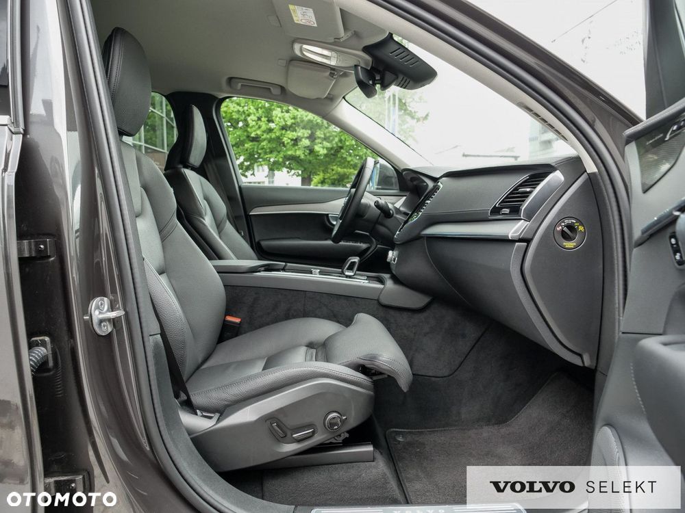 Volvo XC 90 - 33