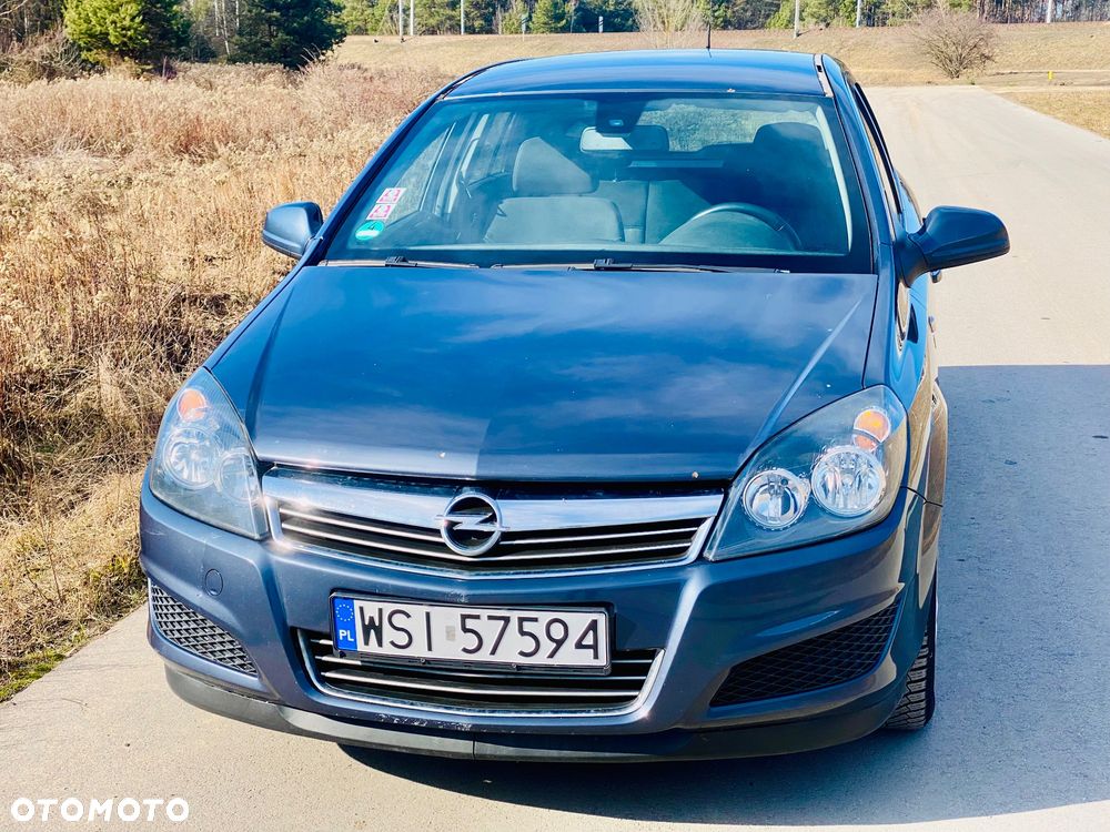 Opel Astra 1.8 Edition 111 Jahre - 17