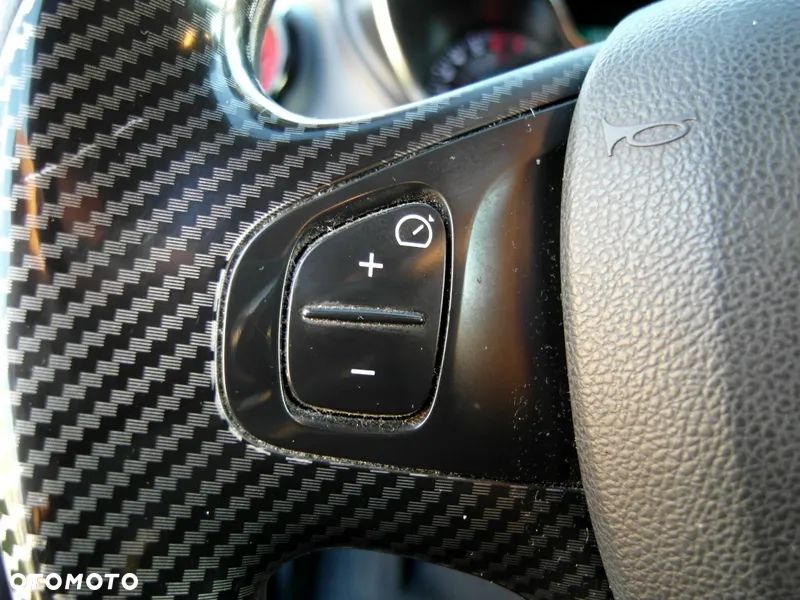 Renault Captur 1.2 Energy TCe Intens EDC EU6 - 36