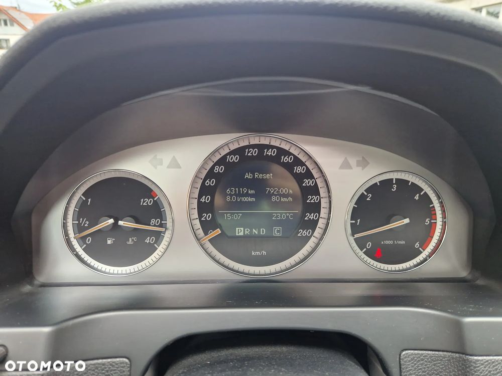 Mercedes-Benz Klasa C 320 CDI 7G-TRONIC Avantgarde DPF - 15
