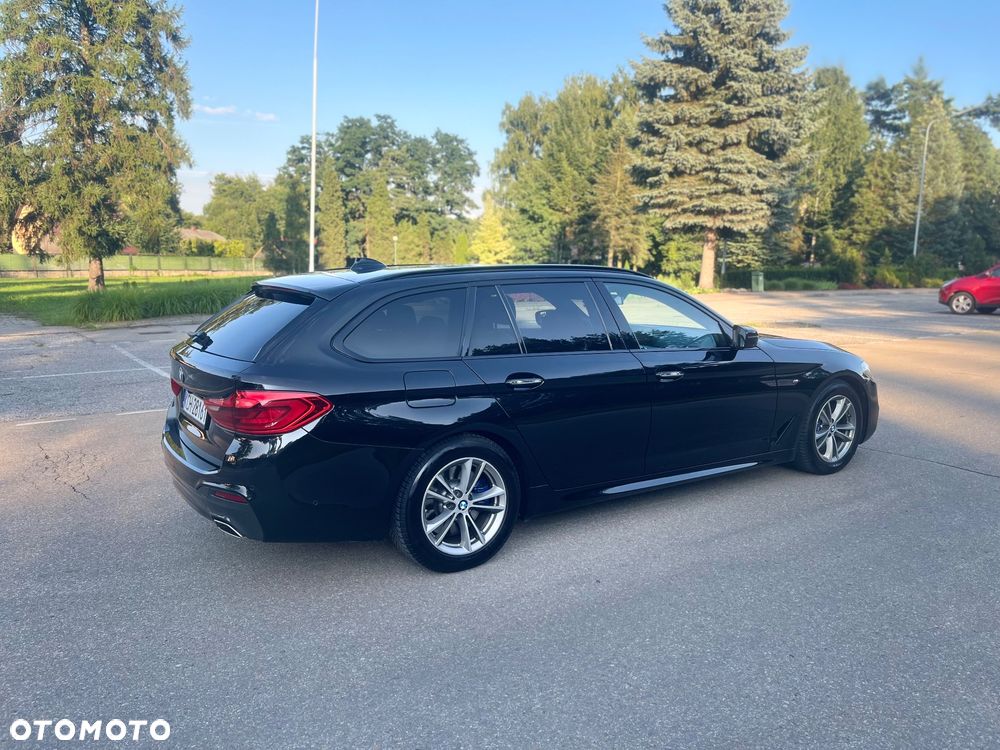 BMW Seria 5 530d xDrive M Sport sport - 9