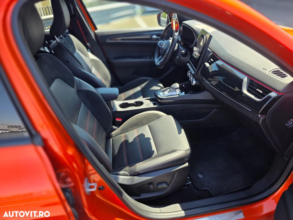 Renault Arkana E-TECH RS Line - 10