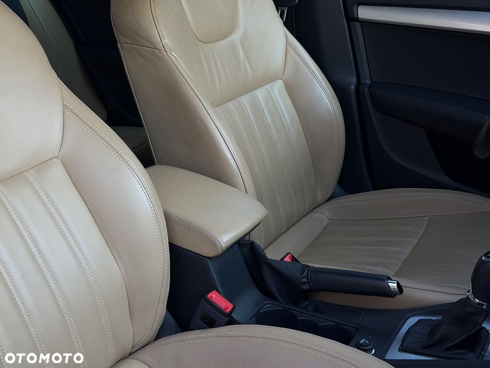 Skoda Octavia 1.6 TDI DSG Premium Edition - 34