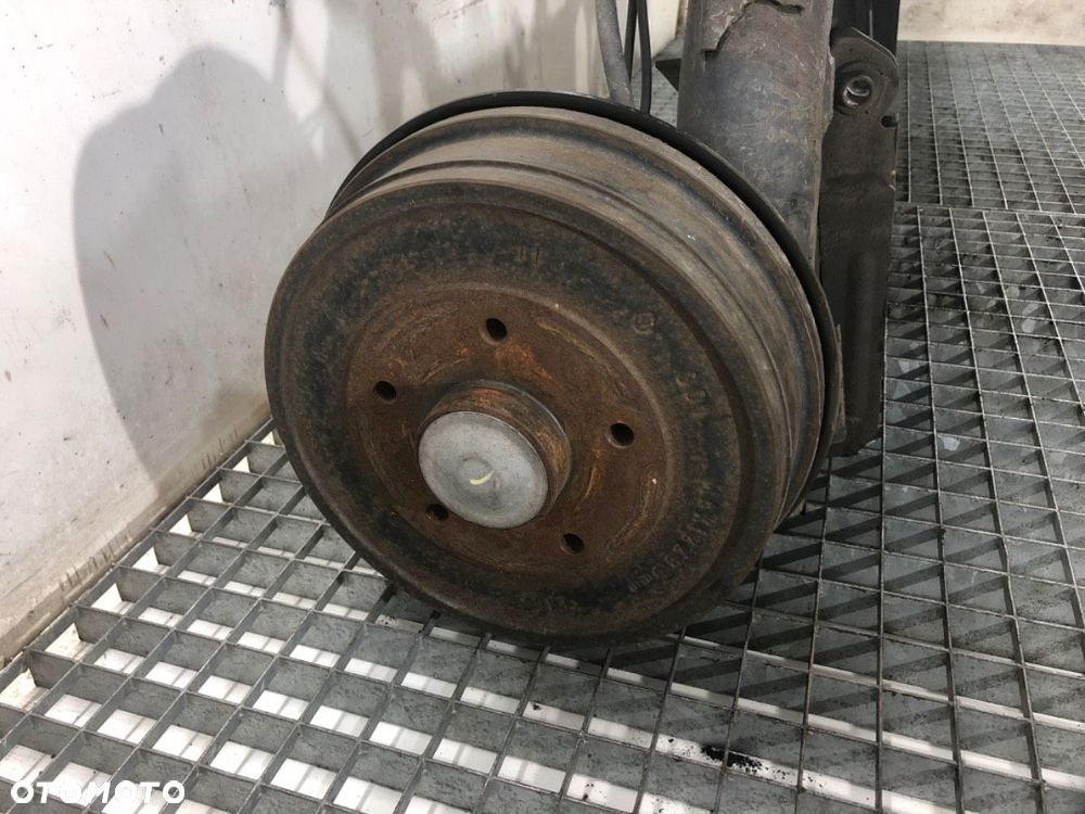 BELKA TYŁ - 699.00 PLN - RENAULT EXPRESS Nadwozie pełne/minivan 2021 - 2022 1.5 Blue dCi 95 (F6AB) - 7