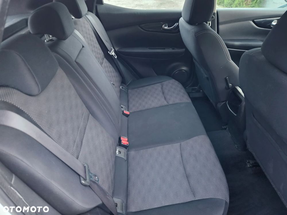 Nissan Qashqai 1.6 dCi DPF Start/Stop I-Way - 11