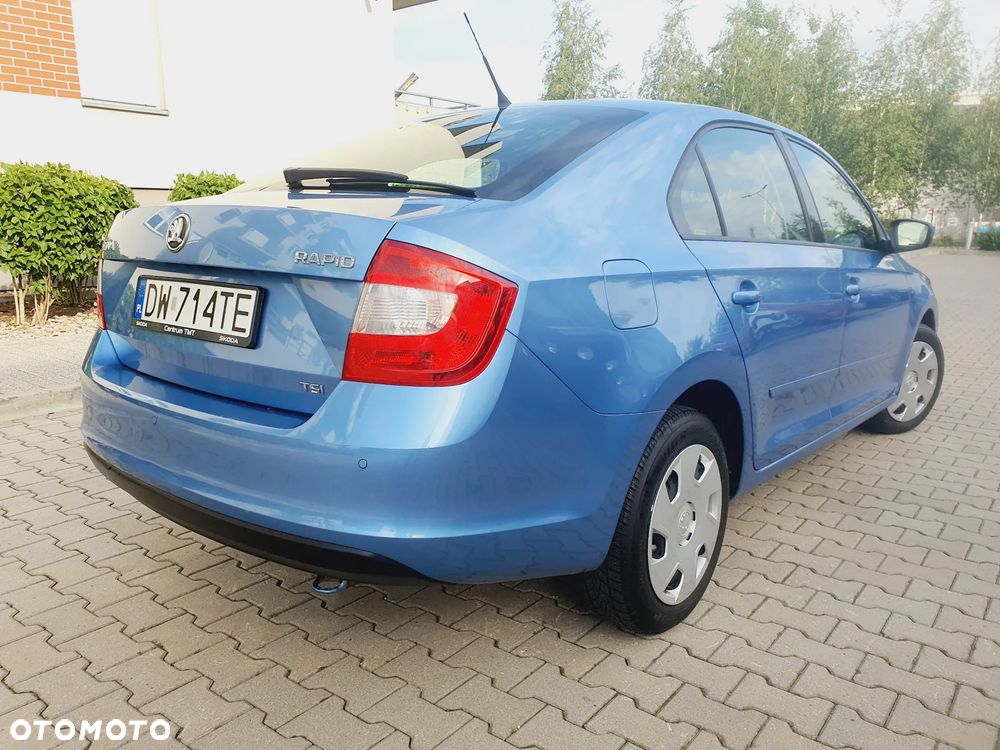 Skoda RAPID 1.2 TSI Ambition - 21
