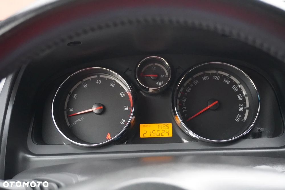 Opel Antara 2.4 4x4 Cosmo - 23