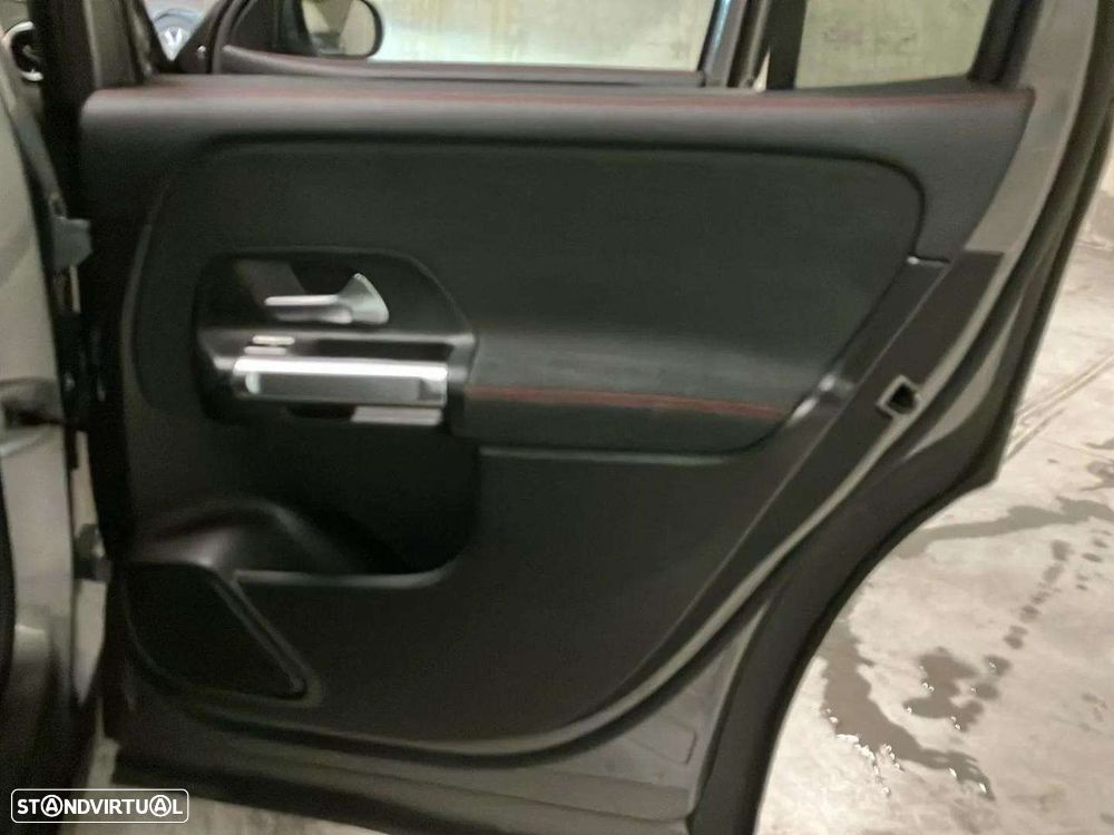 Mercedes-Benz GLB 200 d AMG Line - 21