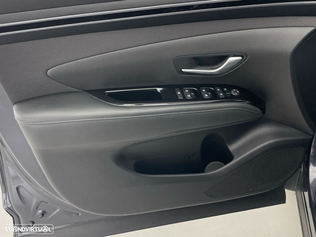 Hyundai Tucson 1.6 T-GDI HEV Premium - 18