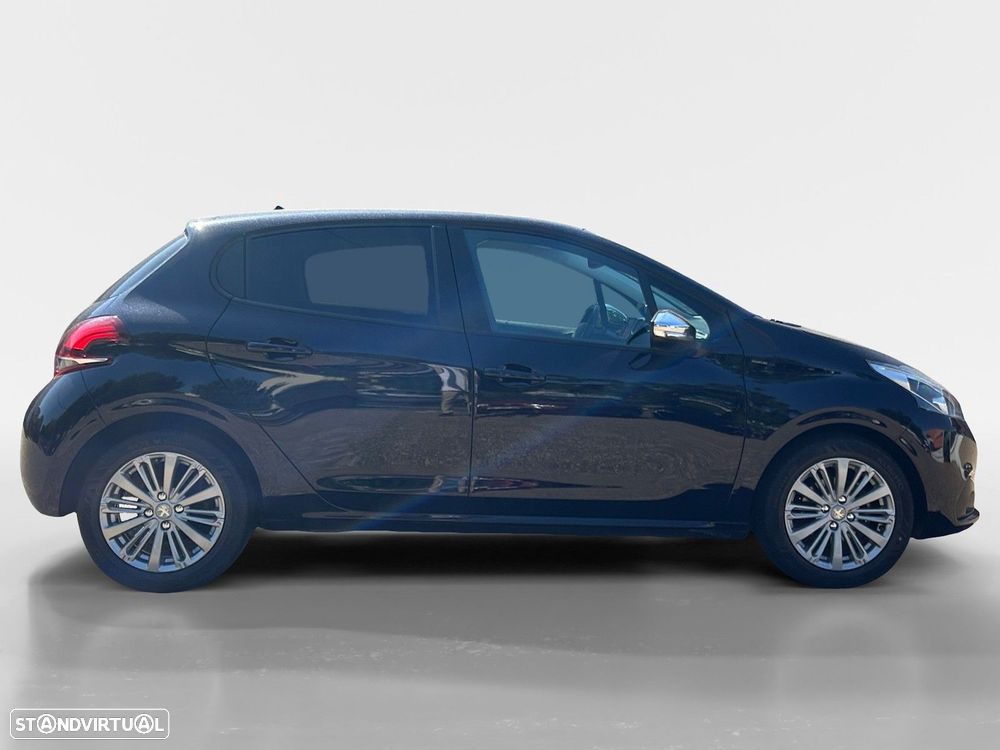 Peugeot 208 1.2 PureTech Active - 6
