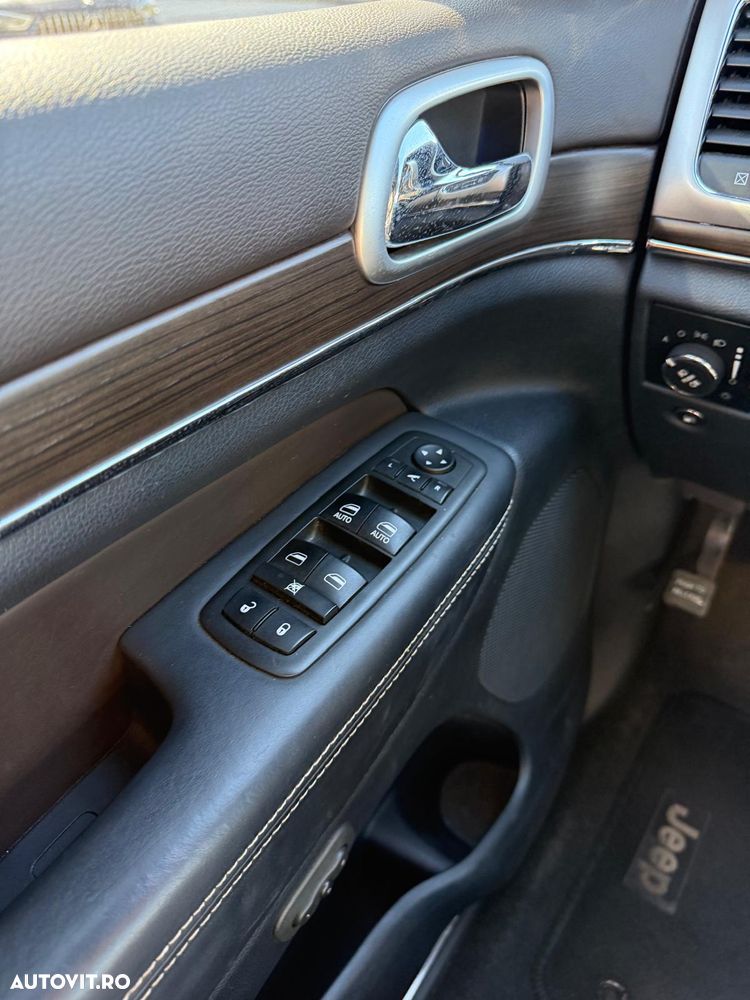 Jeep Grand Cherokee 3.0 TD AT Overland - 8