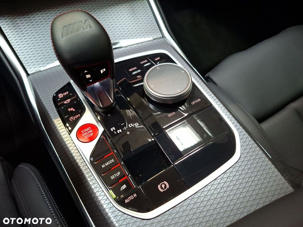 BMW M4 Competition M xDrive - 17