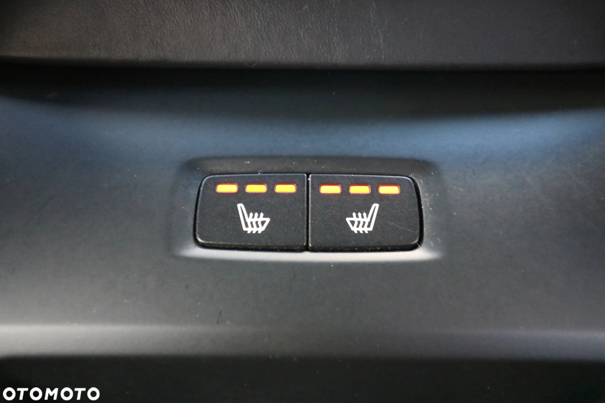 Volvo XC 90 D5 AWD Geartronic RDesign - 29