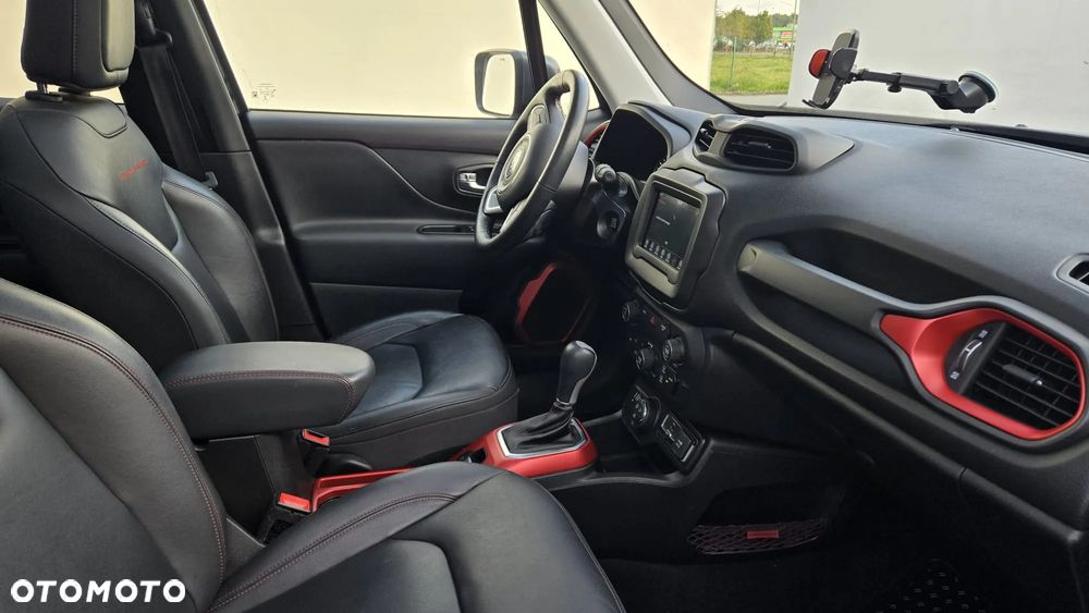 Jeep Renegade - 21