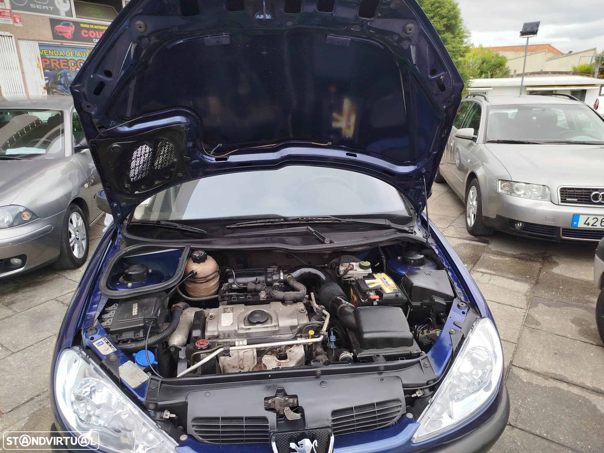 Peugeot 206 1.1 Color Line - 10