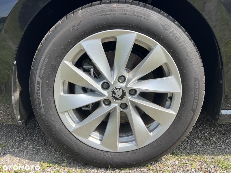 Skoda Superb 1.5 TSI mHEV Selection DSG - 30