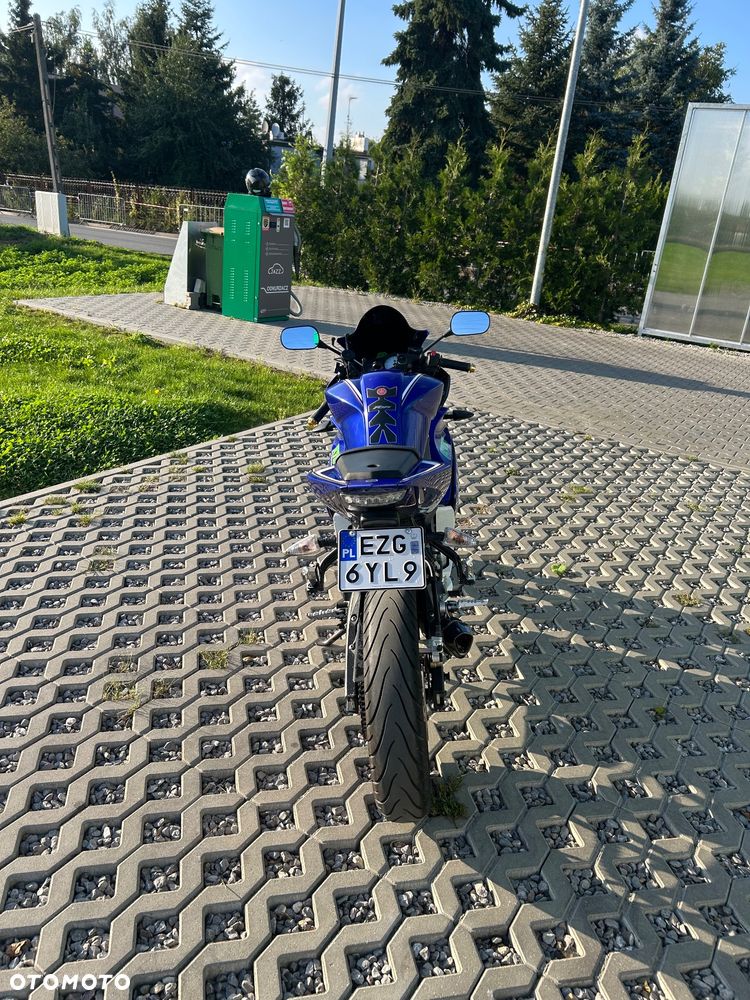 Yamaha R125 - 4