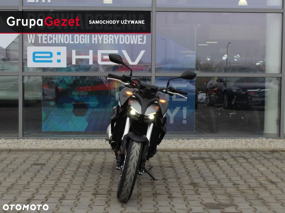 Honda CB - 4