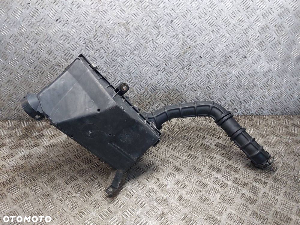 OBUDOWA FILTRA PRZEPŁYWOMIERZ DOLOT VOLVO S40 V40 I 1.9 DI 30866252 - 3