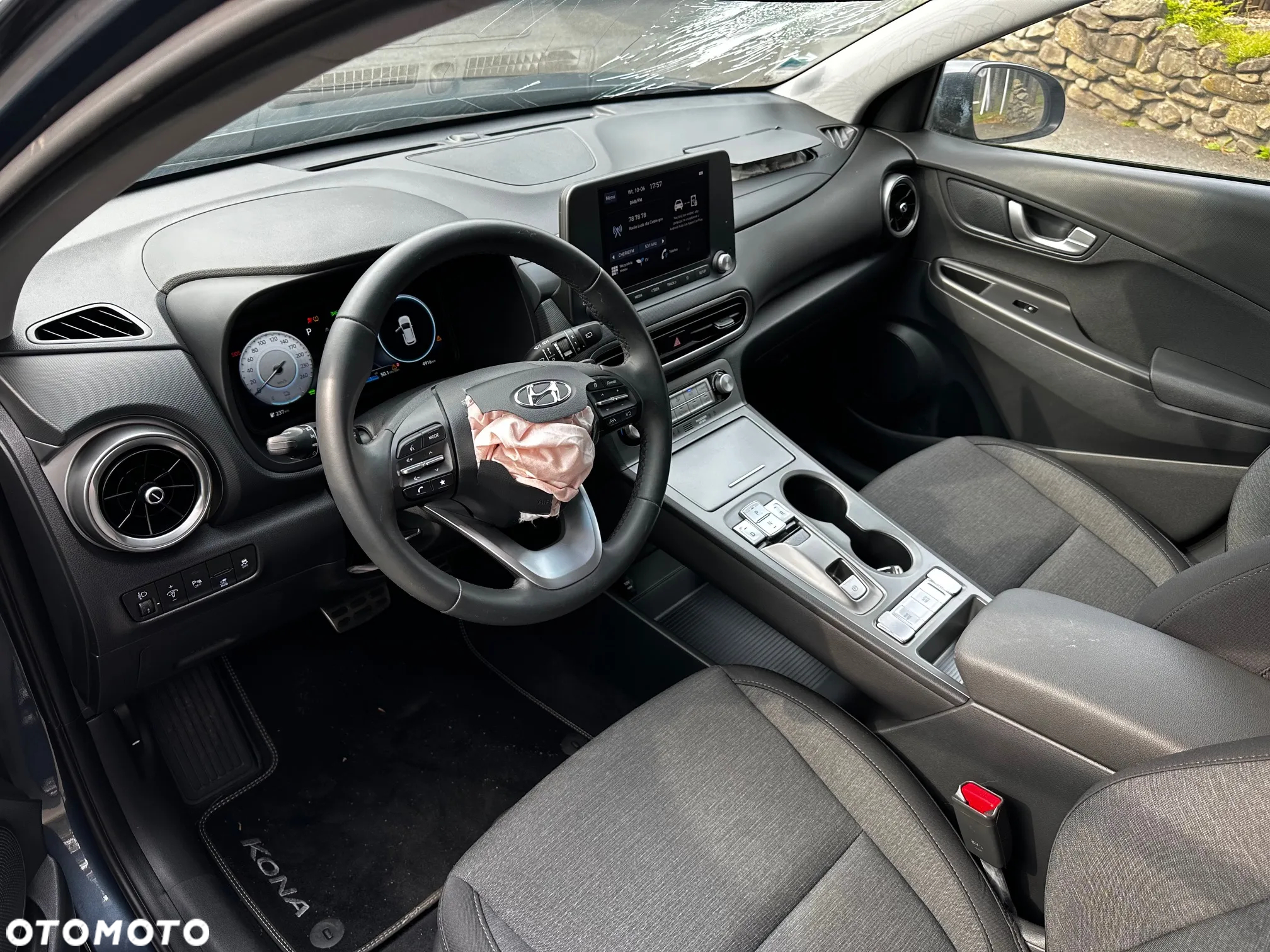 Hyundai Kona - 6