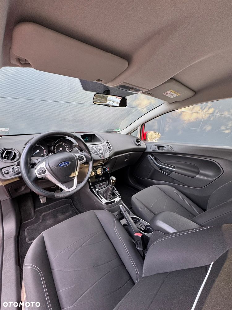 Ford Fiesta 1.25 Silver X plus EU5 - 21