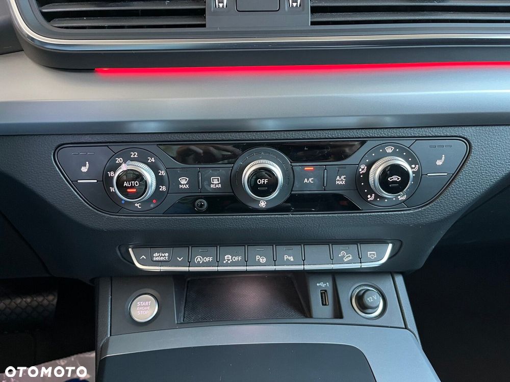 Audi Q5 Sportback - 27