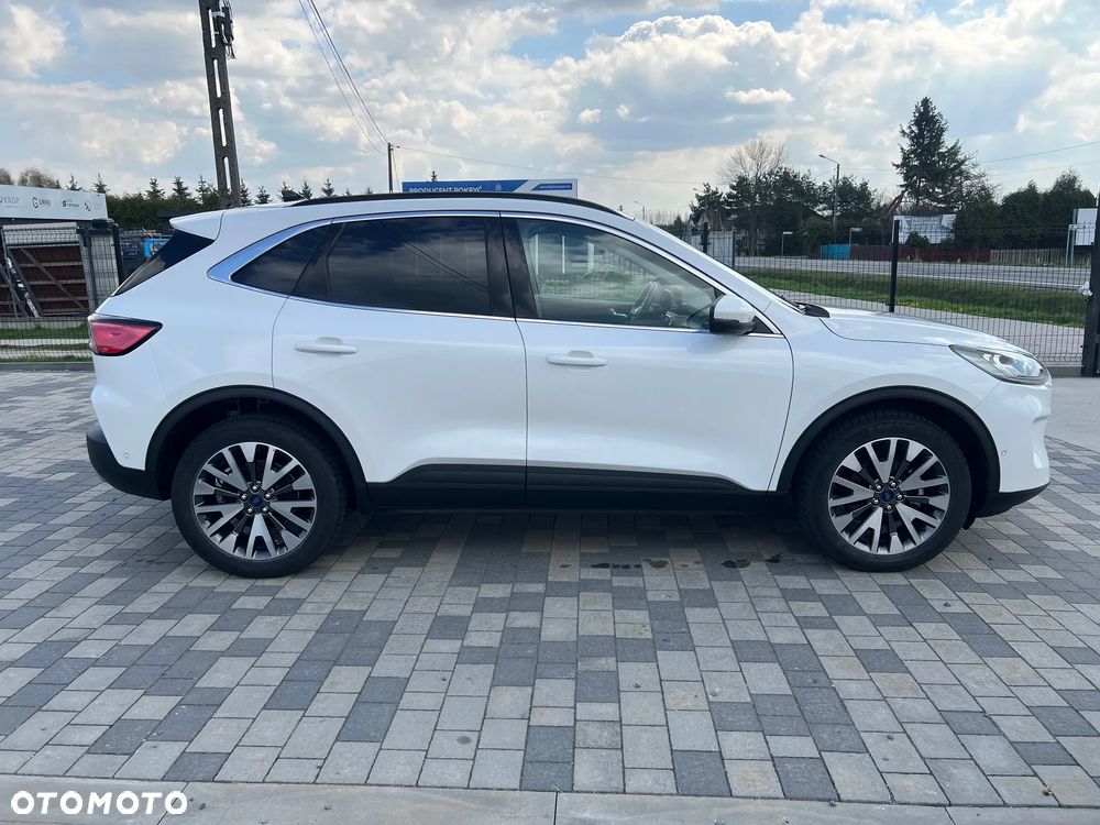 Ford Kuga 2.5 Duratec FHEV 4x4 TITANIUM - 5