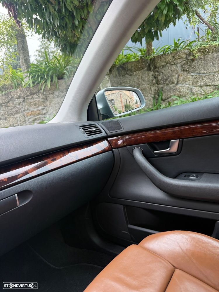 Audi A4 Avant 2.0 TDI S-line - 11