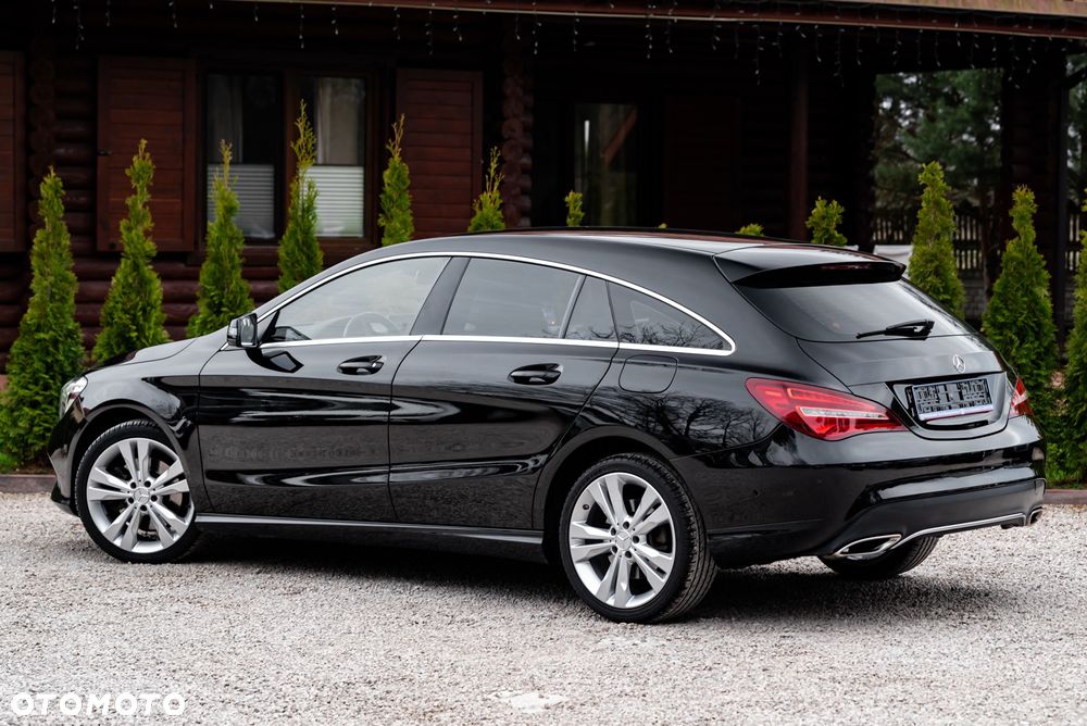 Mercedes-Benz CLA 250 4Matic 7G-DCT Sport - 14