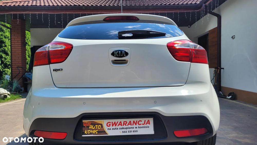 Kia Rio 1.4 Dream Team Edition - 9