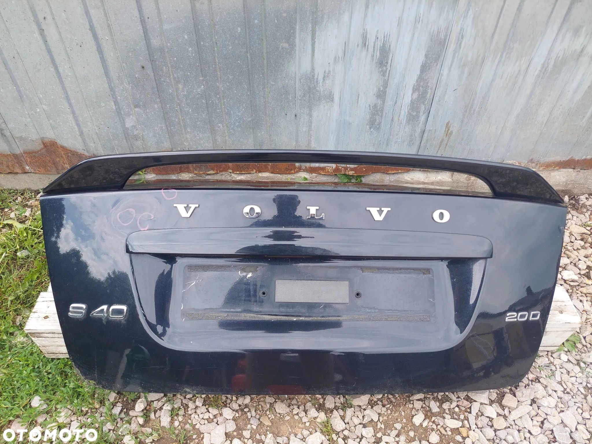 KLAPA BAGAŻNIKA VOLVO S40 LIFT 452-46 - 1
