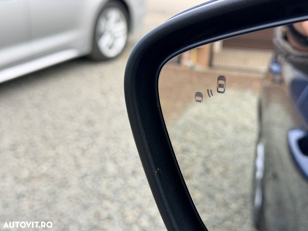 Ford Kuga 2.5 Duratec PHEV ST-LINE X - 23