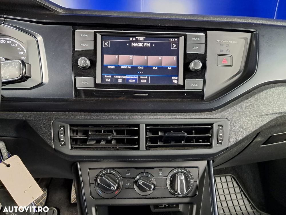 Volkswagen Polo - 10