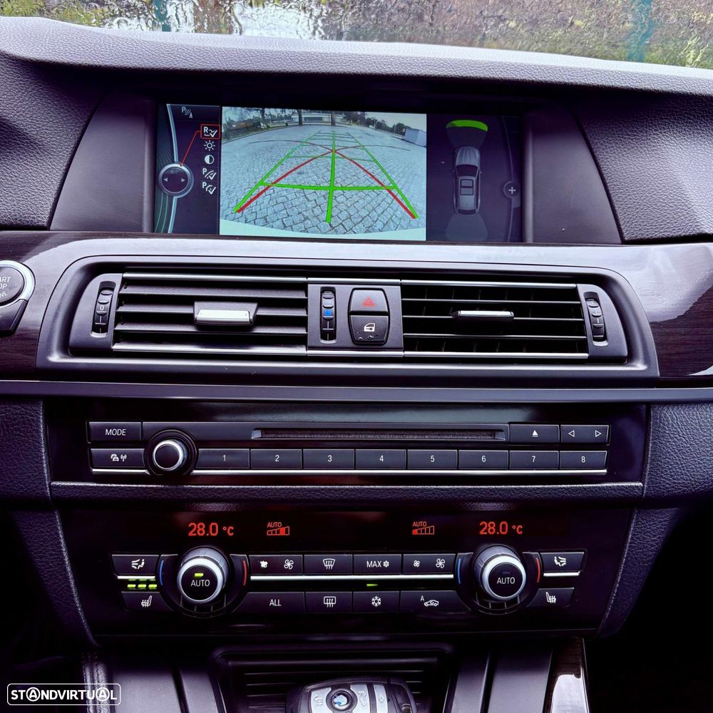 BMW 520 d Pack M - 12