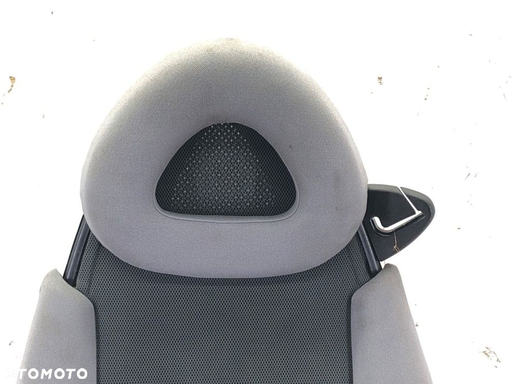 FOTEL LEWY PRZÓD  SMART FORTWO coupe (450) 2004 - 2007 0.7 (450.330) 37 kW [50 KM] benzyna 2004 - - 2