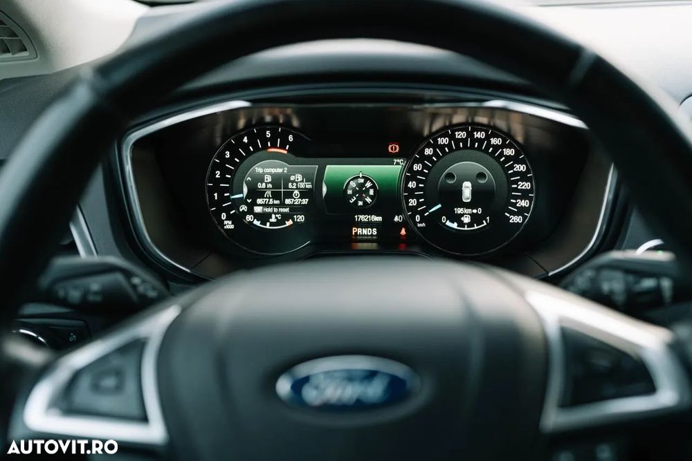 Ford Mondeo 2.0 EcoBlue Aut. Titanium - 36