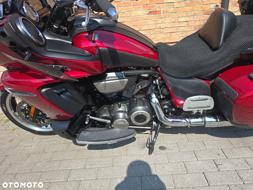 Yamaha Venture - 22