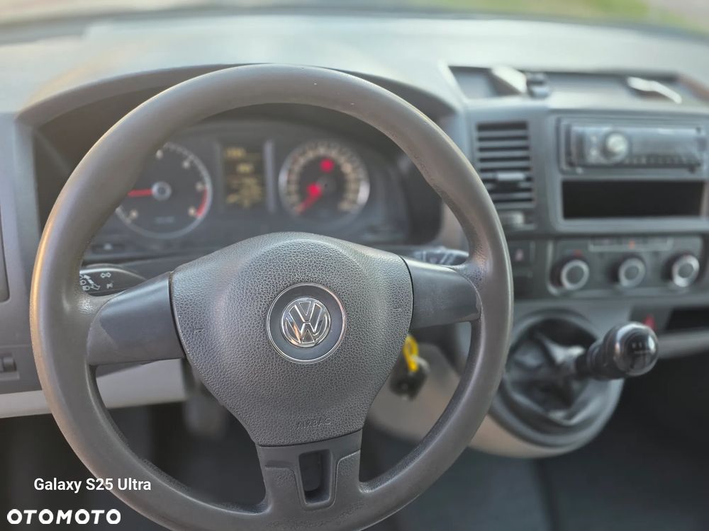 Volkswagen Transporter - 23
