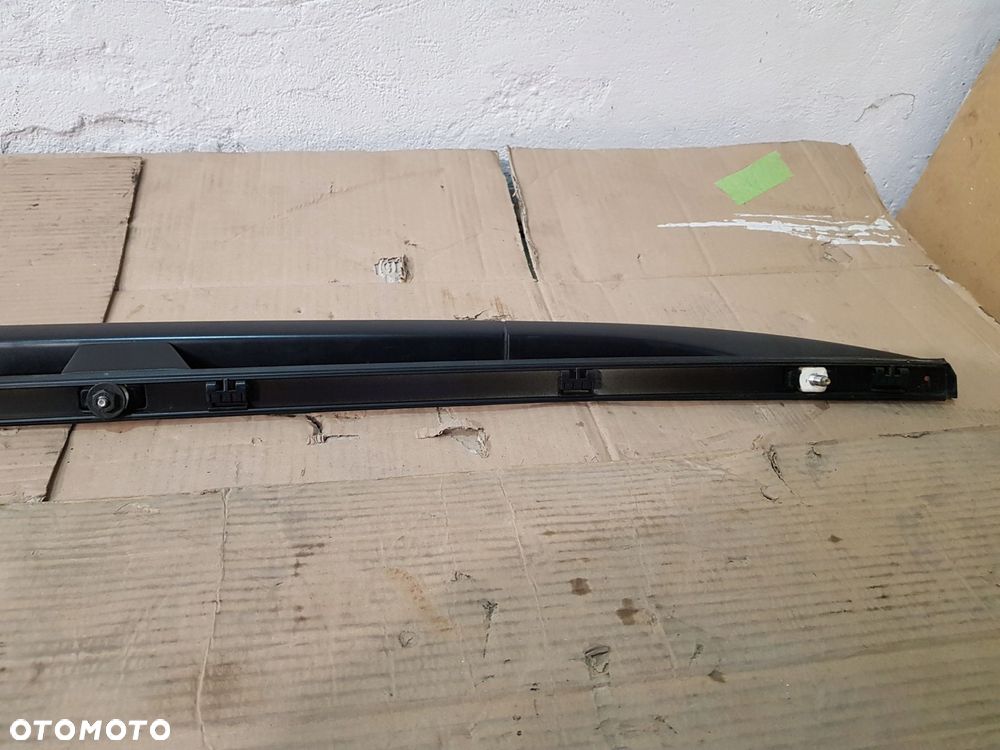 reling dachowy prawy bmw e91 - 7